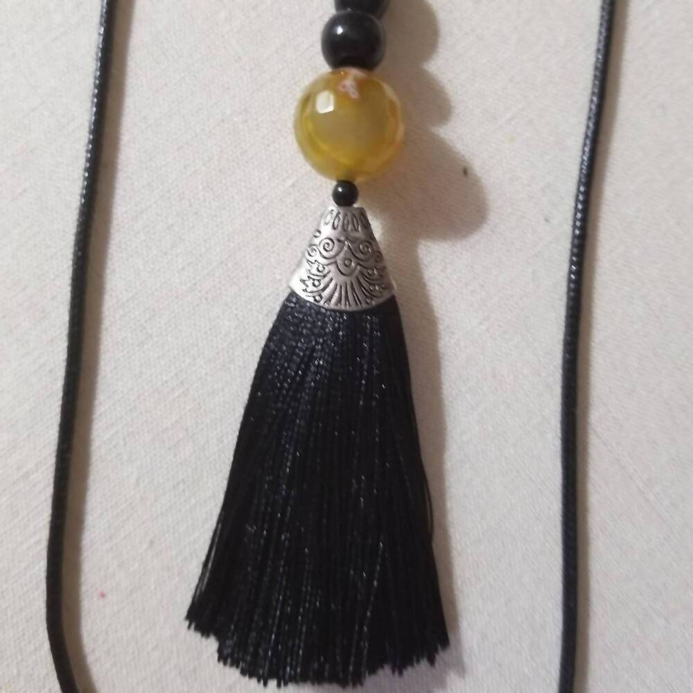 NEW COCO + CARMEN women's waxed cord necklace with stones and tassel in black